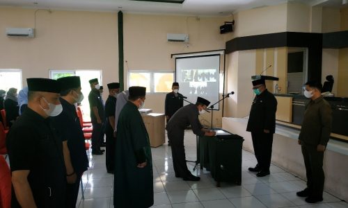 Bupati Sukabumi Melantik 190 Fungsional Guru Menjadi Kepala Sekolah