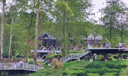 Ecopark Curug Tilu Tambah Fasilitas 16 Mini Camp Bukit Pamidangan