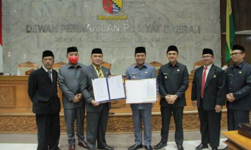 APBD-P Kabupaten Bandung Disahkan DPRD, Anggaran Diarahkan Untuk Mempercepat Pertumbuhan Ekonomi