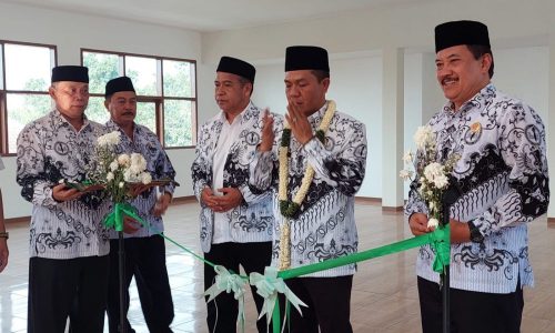 PGRI Bandung Punya Gedung Baru, Bupati Bandung: Diharapkan Bisa Mendukung Terwujudnya Bandung Bangkit