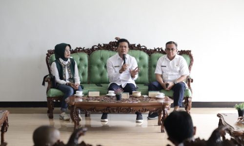 Silaturahmi dengan Insan Pers, Bupati Bandung Genjot Pertumbuhan Ekonomi Masyarakat
