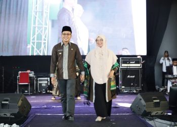 Gebyar Festival Muharam, Bupati Bandung Apresiasi Fashion Show Busana Muslim Produk UMKM